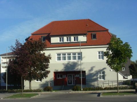 Stadtbücherei Neufeld